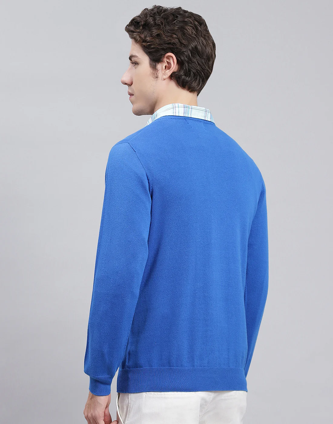 Men Blue Solid V Neck Full Sleeve Pullover - Image 5