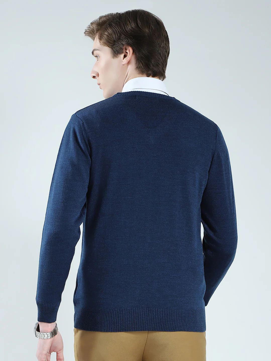 Men Blue Solid V Neck Full Sleeve Pullover - Image 5