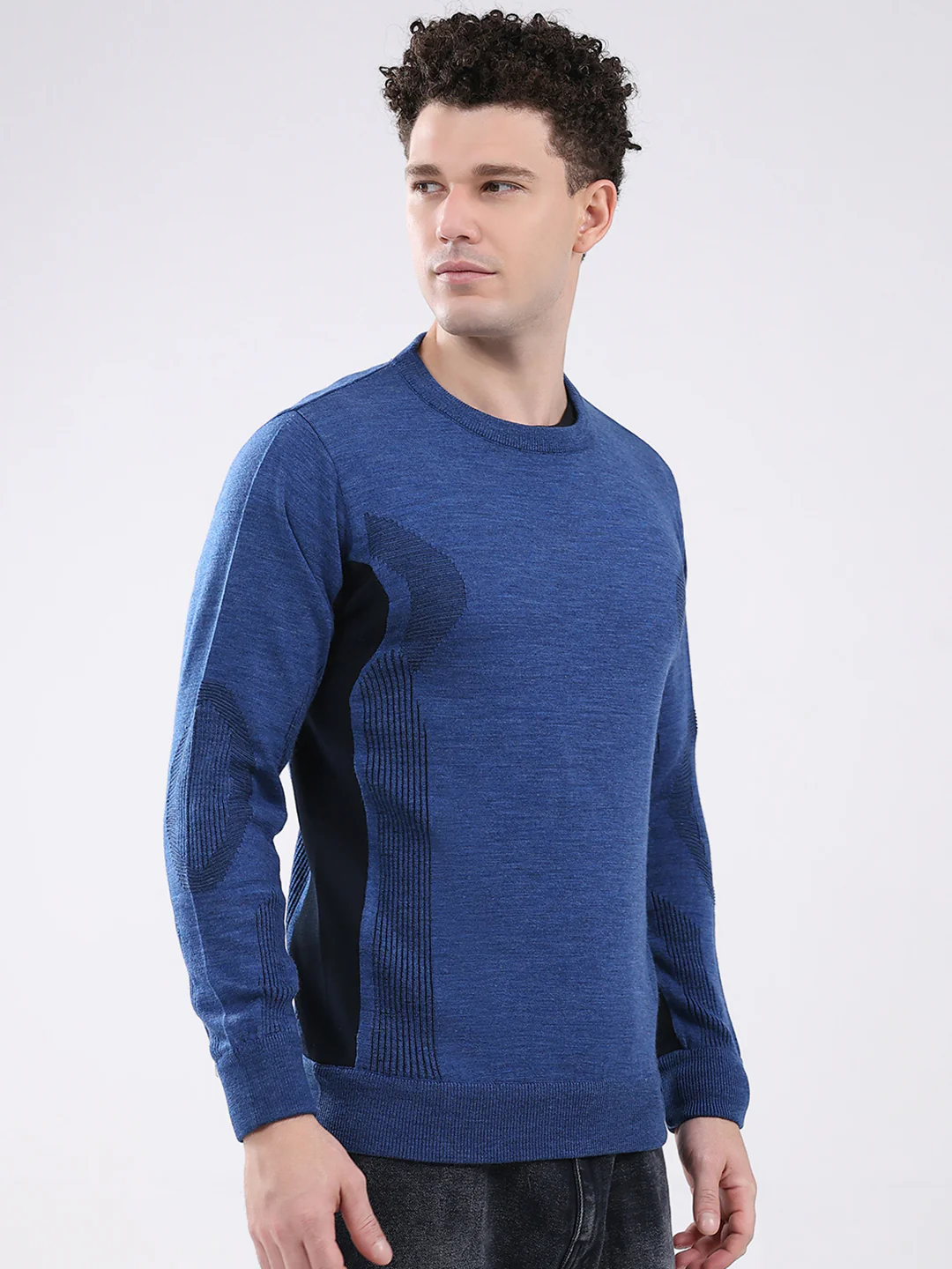 Men Blue Solid Round Neck Full Sleeve Pullover - Image 4