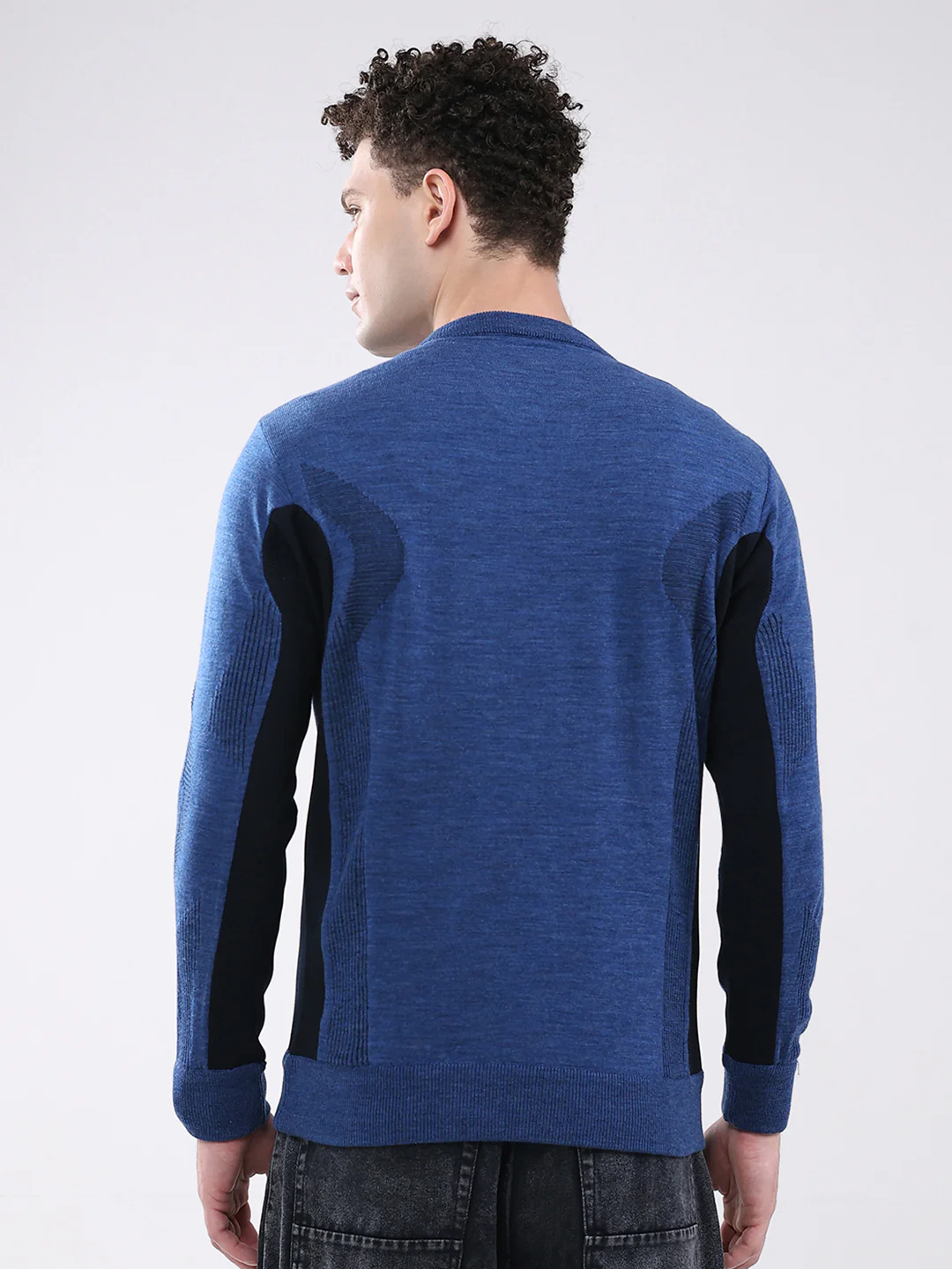Men Blue Solid Round Neck Full Sleeve Pullover - Image 5