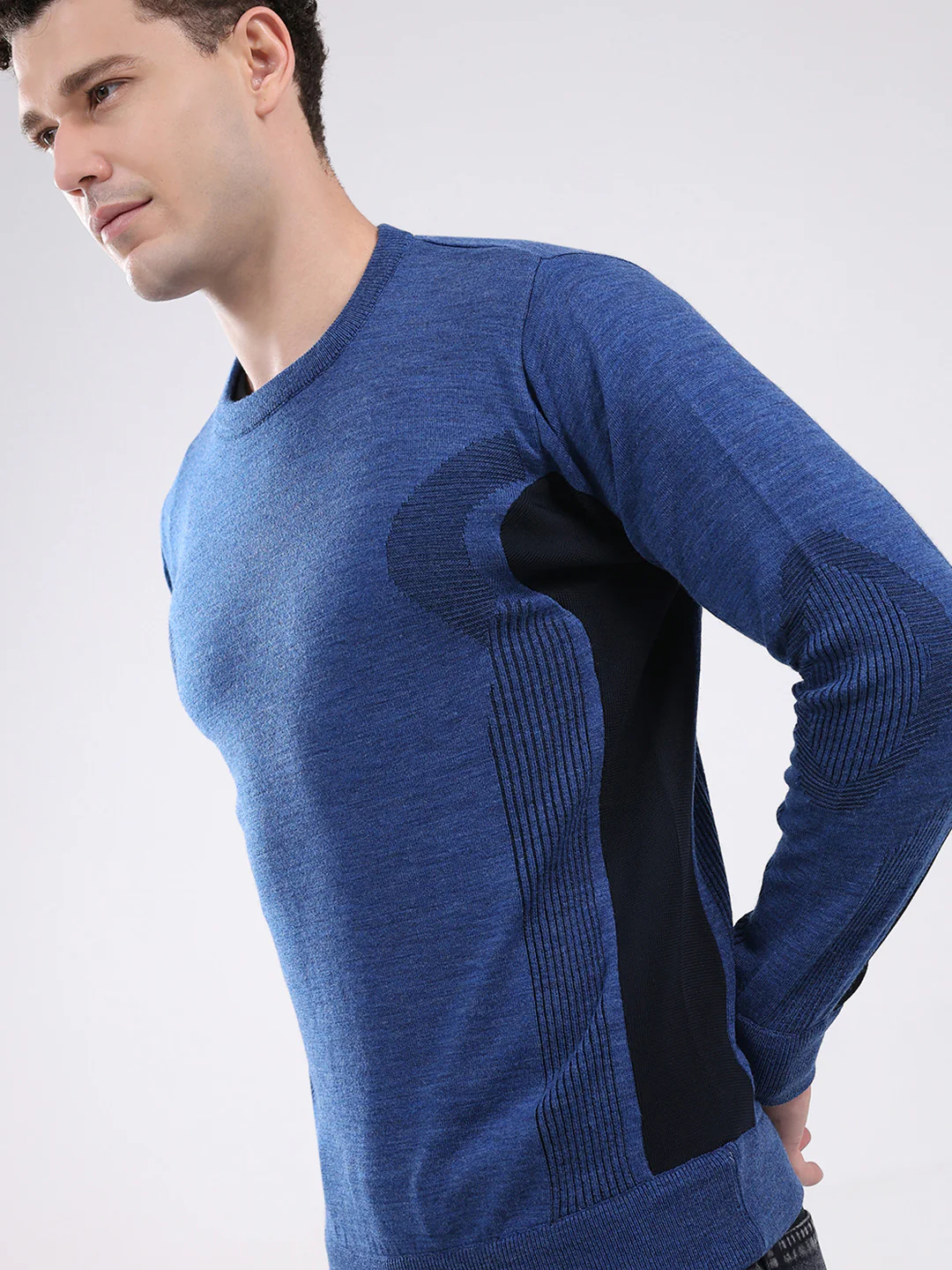 Men Blue Solid Round Neck Full Sleeve Pullover - Image 6