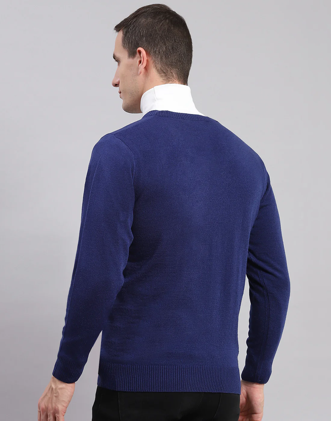 Men Blue Solid V Neck Full Sleeve Sweaters/Pullovers - Image 5