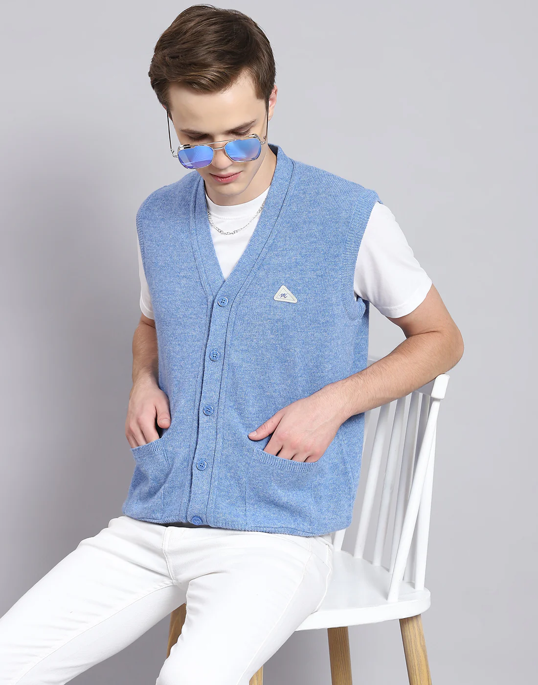 Men Blue Solid V Neck Sleeveless Cardigan - Image 6