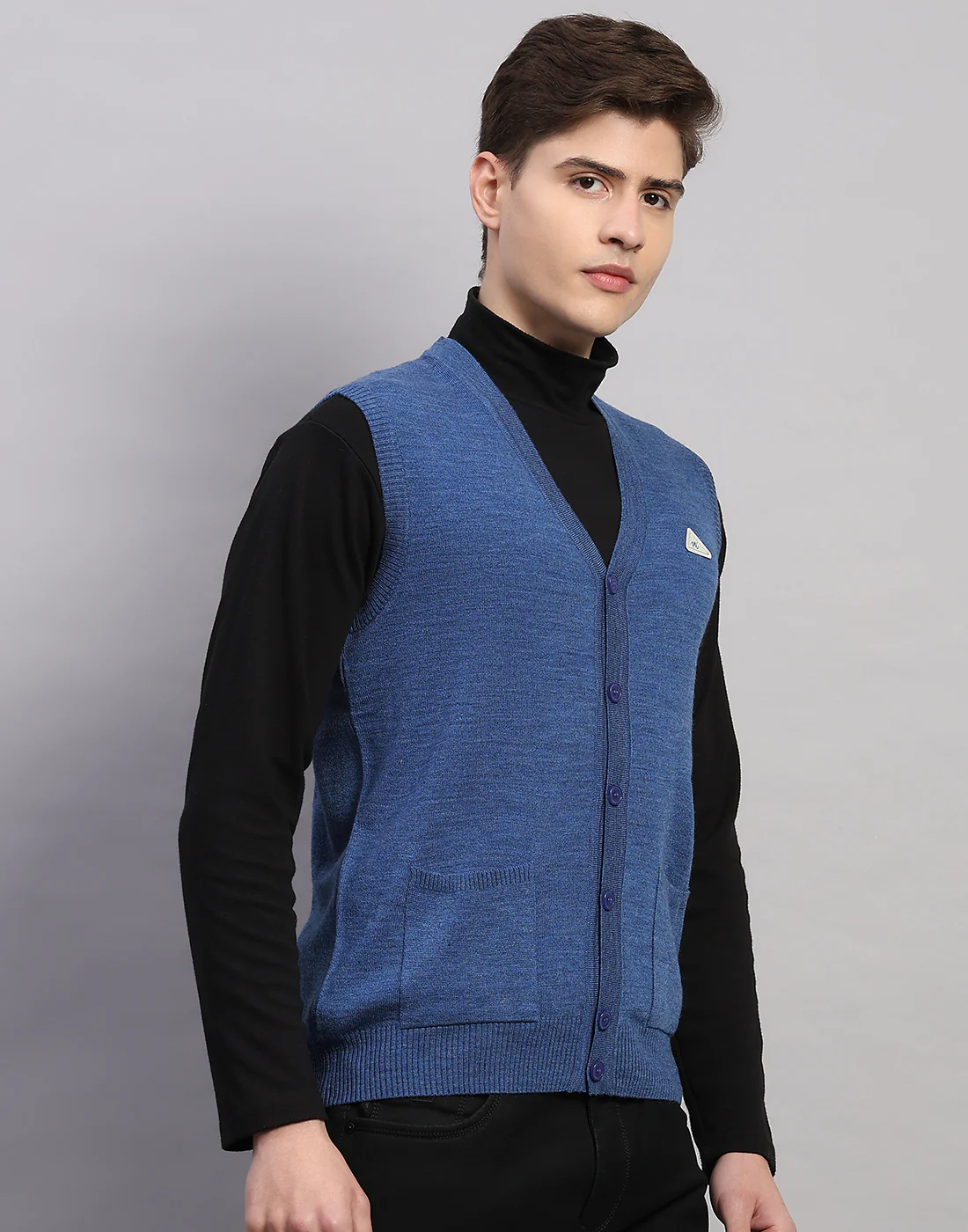 Men Blue Solid V Neck Sleeveless Cardigan - Image 3