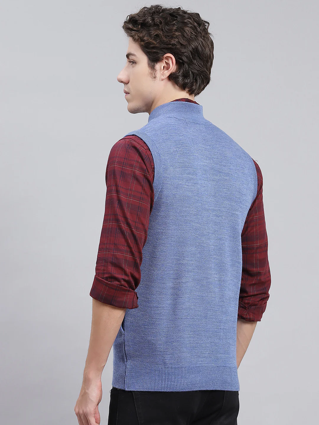 Men Blue Solid Wool blend Sweater - Image 5
