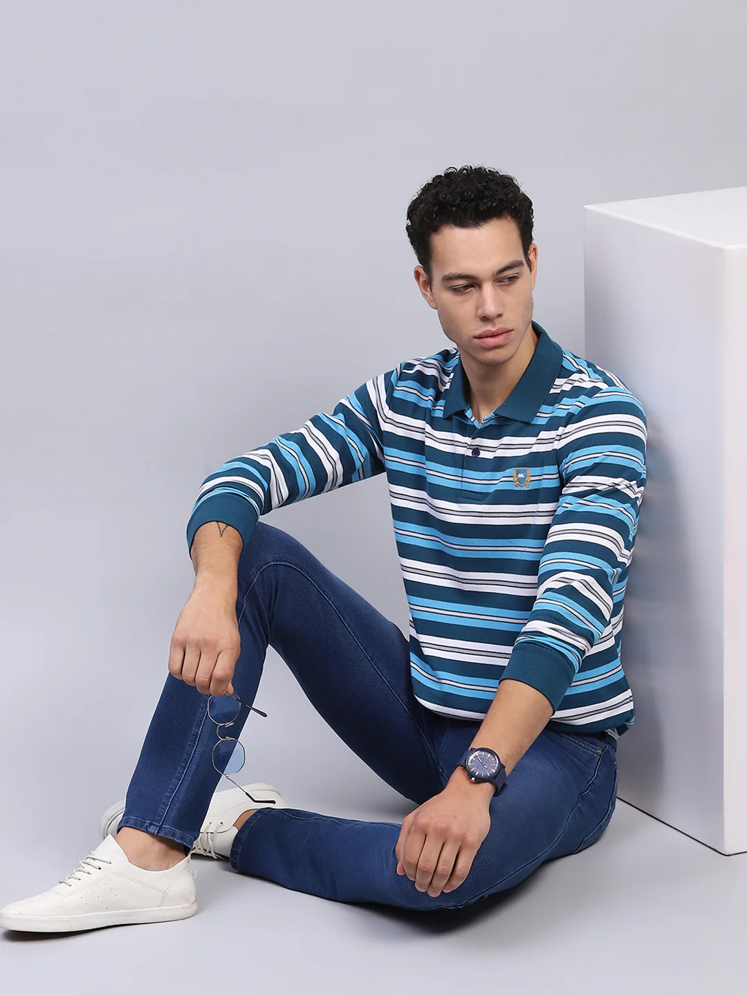 Men Blue Stripe Collar Full Sleeve Winter T-Shirt - Image 2