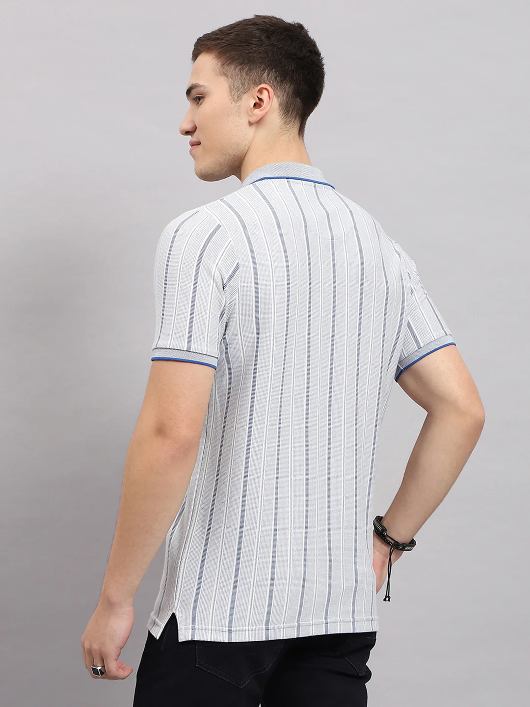 Men Blue Stripe Collar Half Sleeve T-Shirt - Image 5