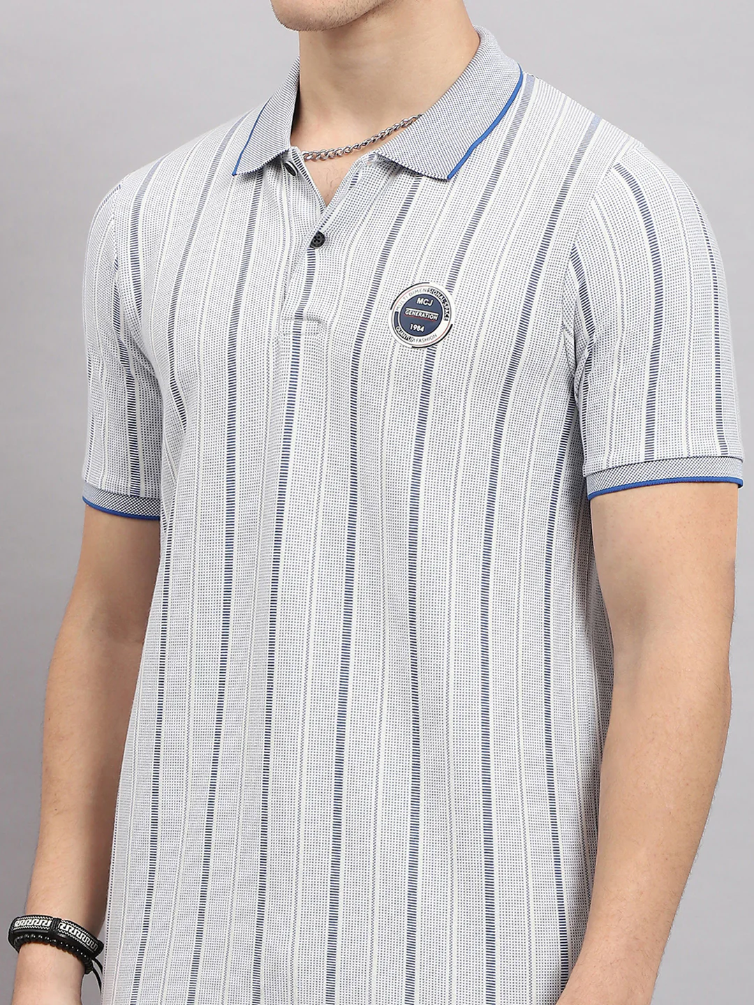 Men Blue Stripe Collar Half Sleeve T-Shirt - Image 7