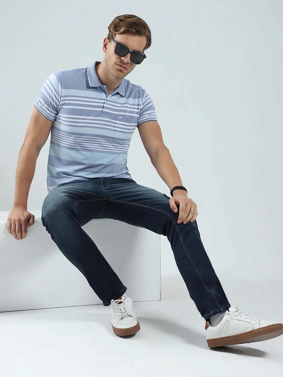 Men Blue Stripe Collar Half Sleeve T-Shirt - Image 2