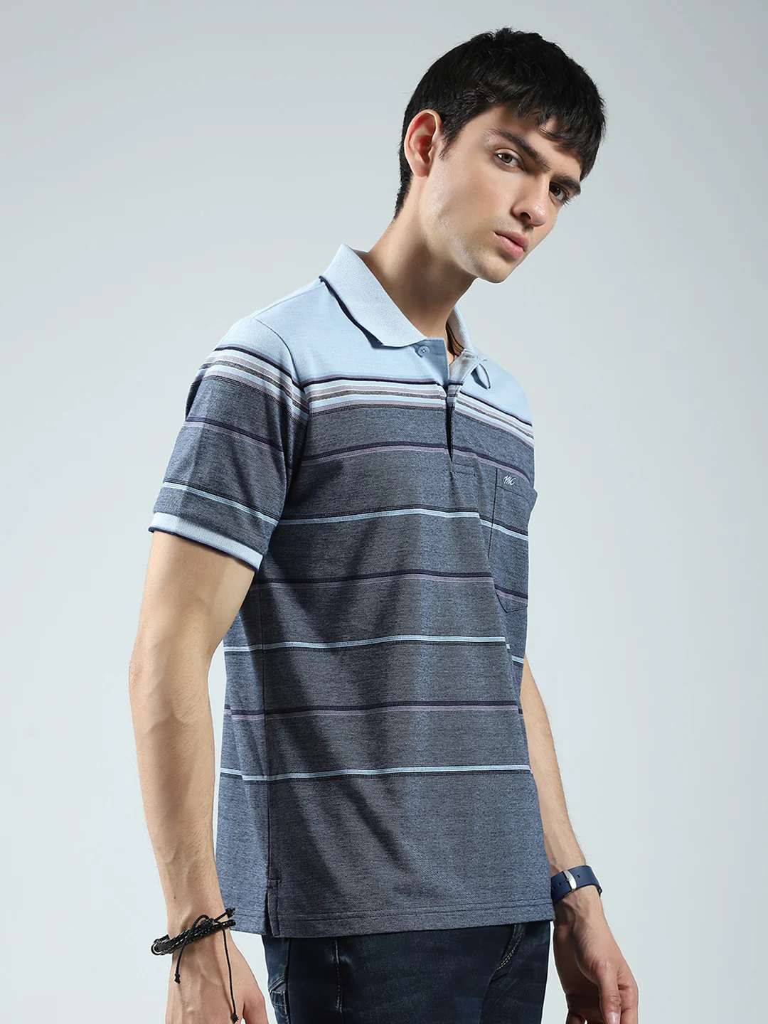 Men Blue Stripe Collar Half Sleeve T-Shirt - Image 4