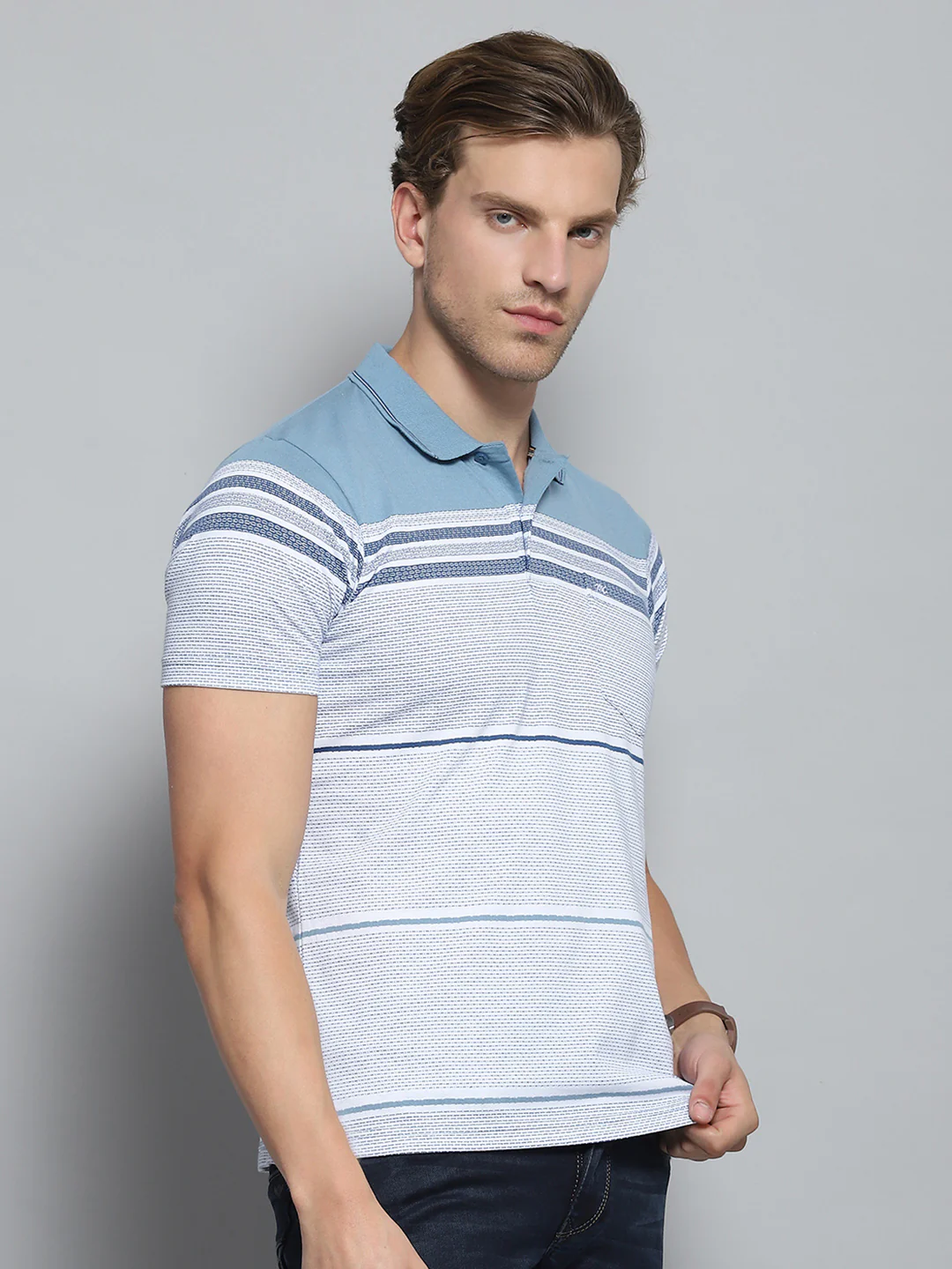Men Blue Stripe Collar Half Sleeve T-Shirt - Image 4