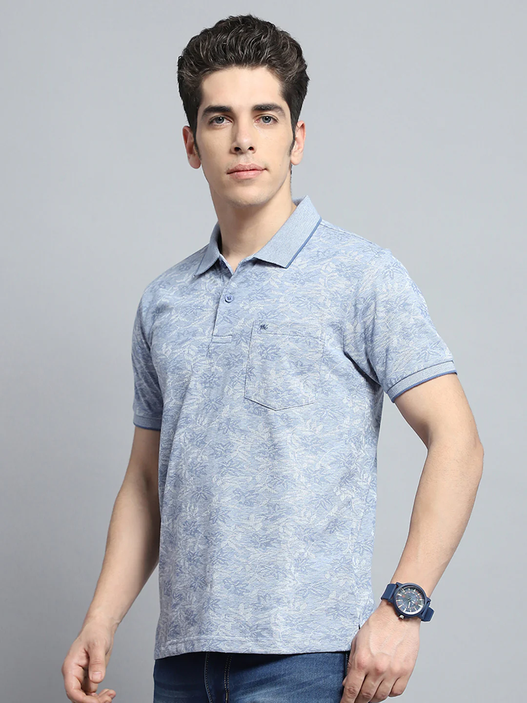 Men Blue Stripe Collar Half Sleeve T-Shirt - Image 3
