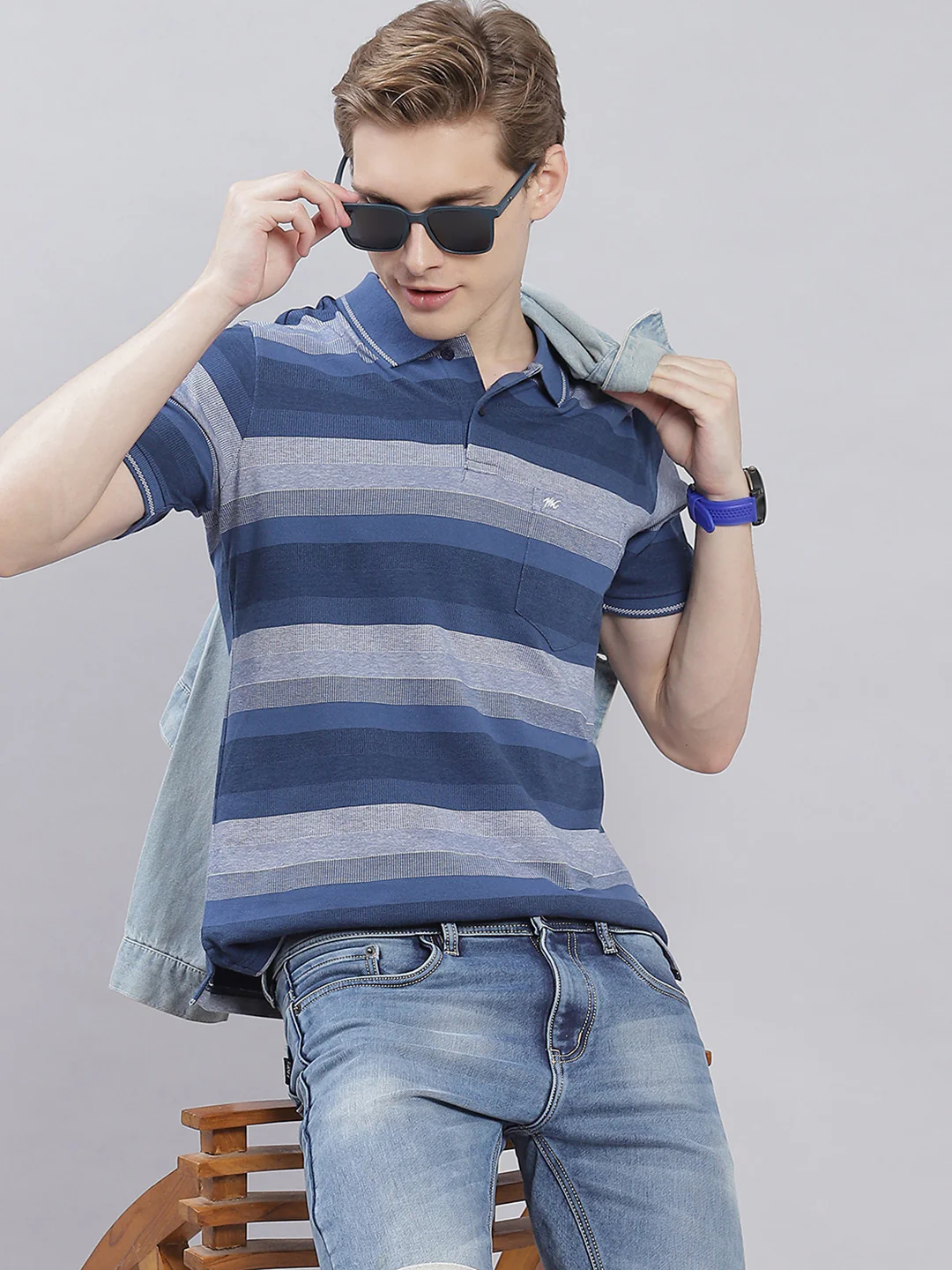 Men Blue Stripe Collar Half Sleeve T-Shirts - Image 2