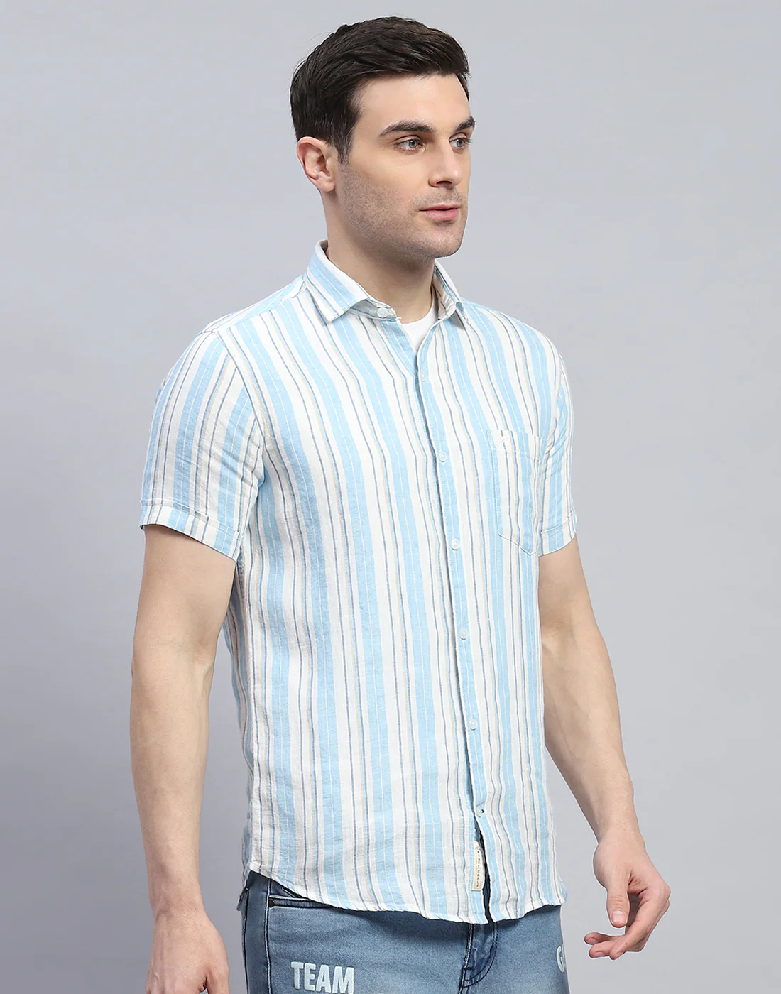 Men Blue Stripe Spread Collar Half Sleeve Linen Shirt - Image 5
