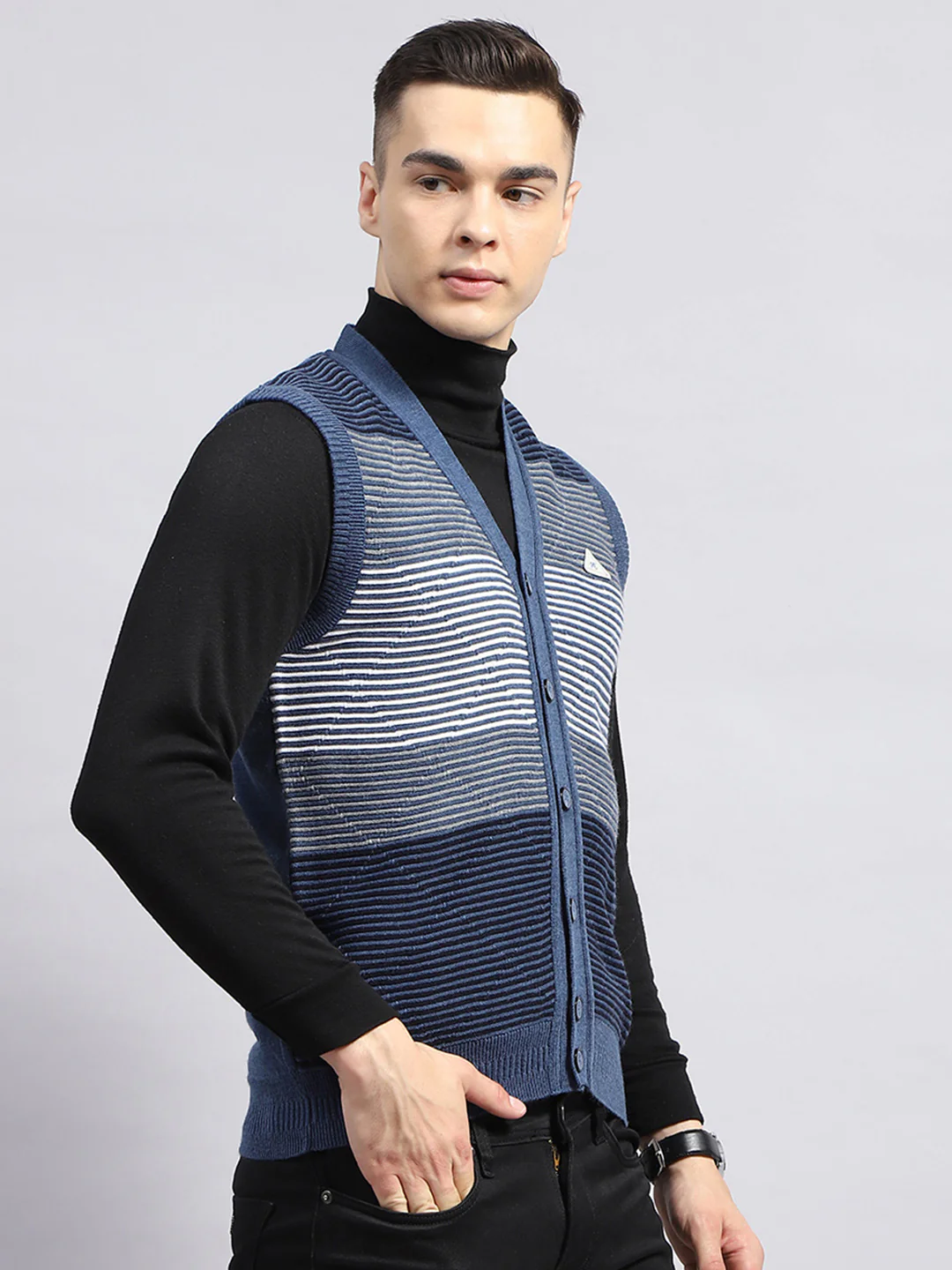 Men Blue Stripe V Neck Sleeveless Cardigan - Image 4