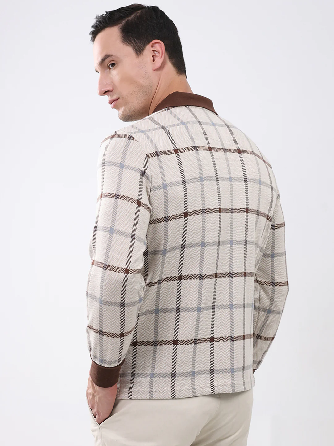 Men Brown Abstract Collar Full Sleeve Winter T-Shirt - Image 5