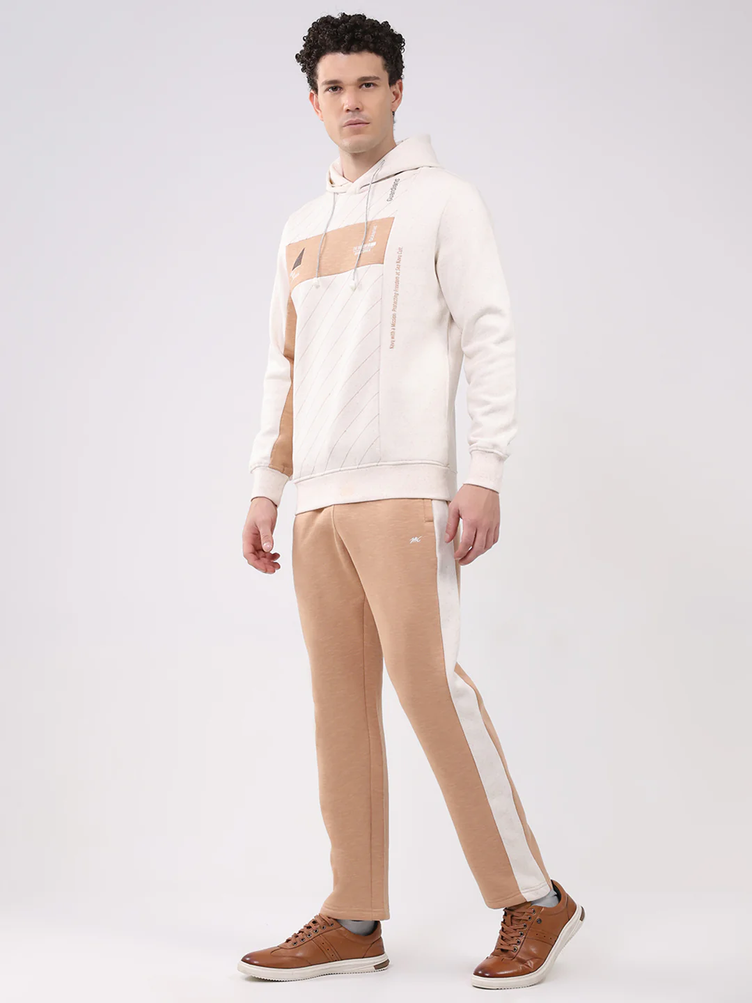 Men Brown Printed Collar Full Sleeve Winter Tracksuit - Image 3