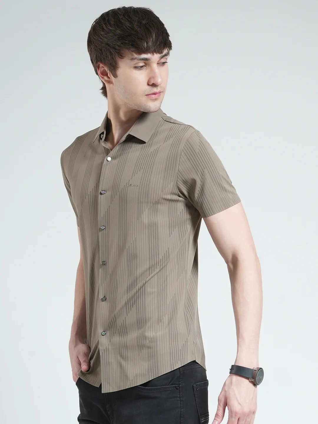 Men Brown Printed Collar Half Sleeve Shirt - Image 3