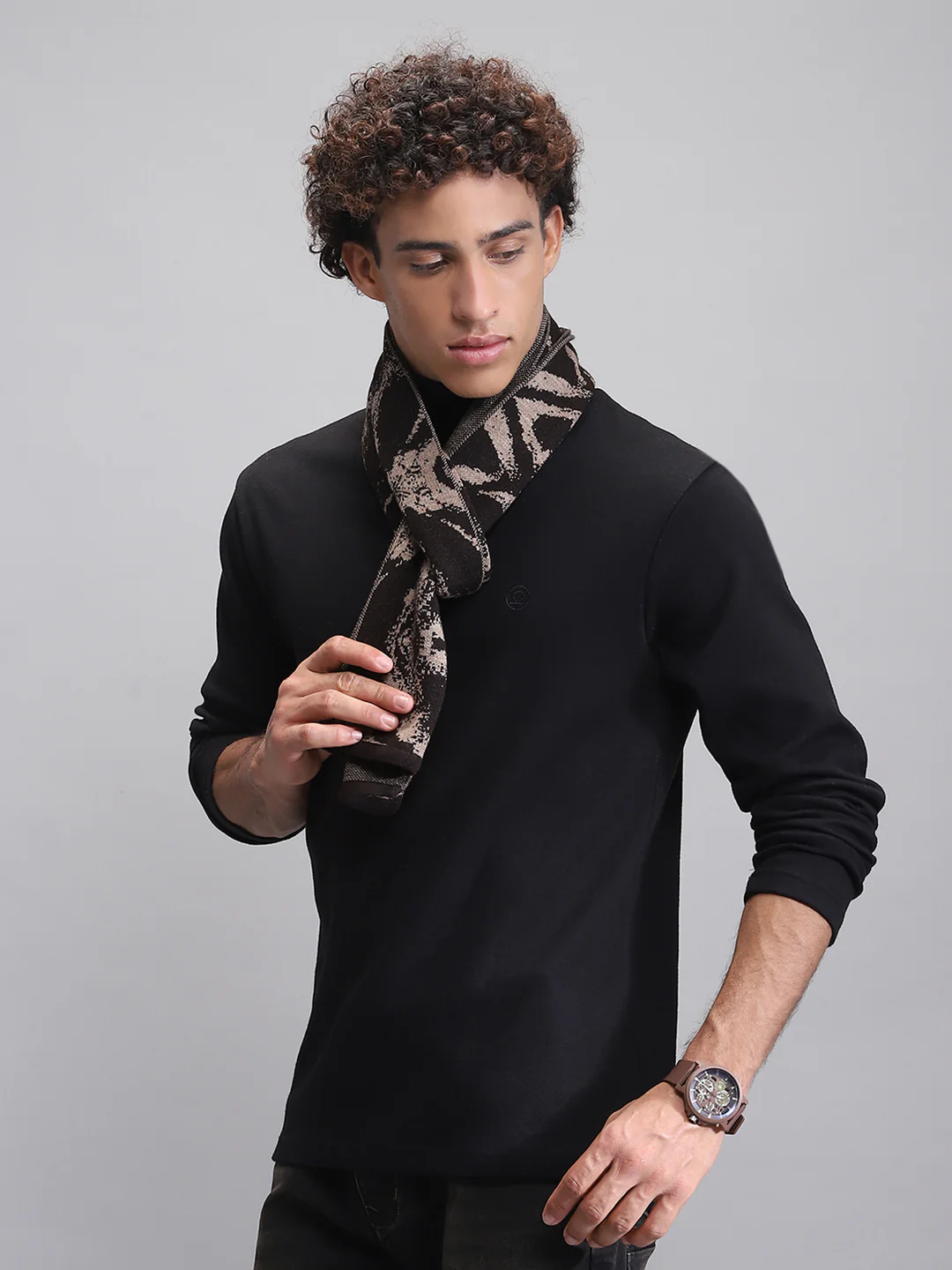 Men Brown Self Design Muffler - Image 3
