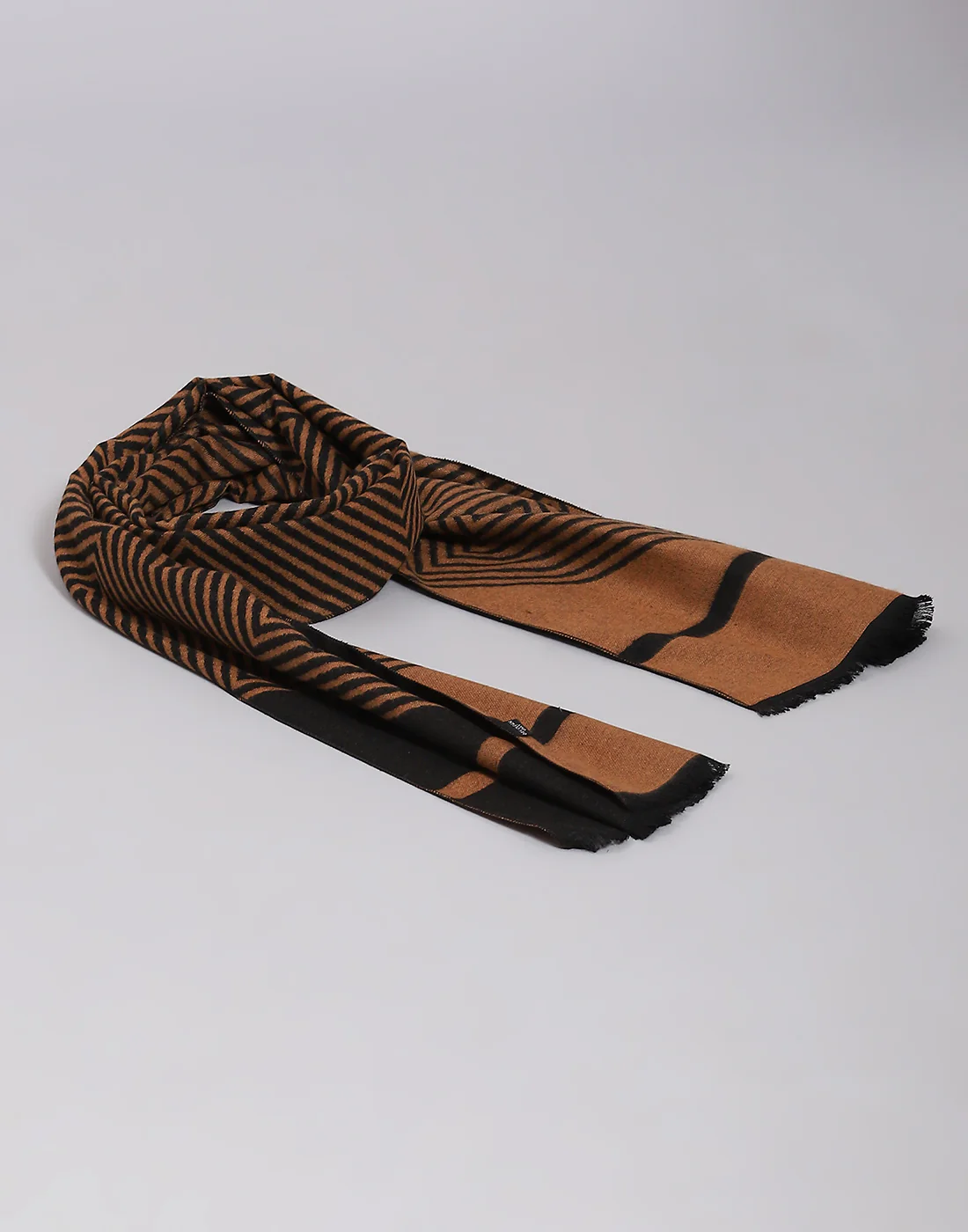 Men Brown Self Design Muffler - Image 3