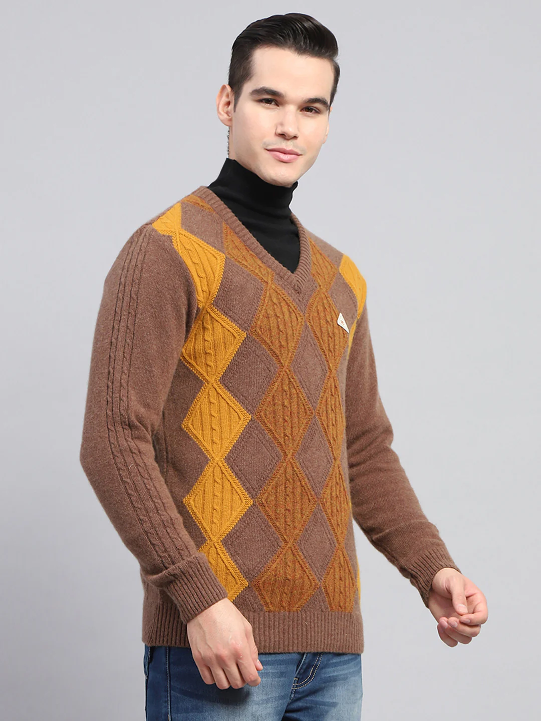 Men Brown Self Design V Neck Full Sleeve Pullover - Image 4