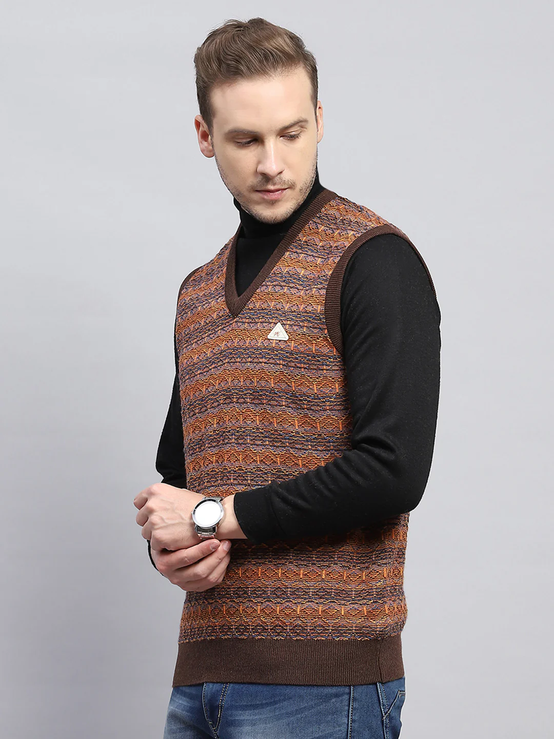 Men Brown Self Design V Neck Sleeveless Sweater - Image 3
