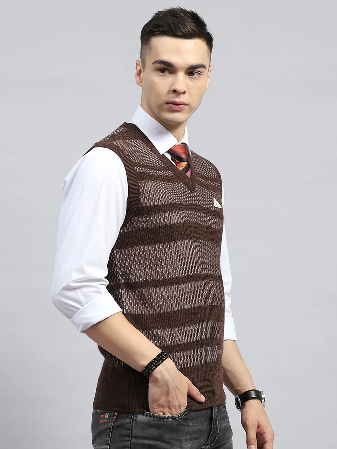 Men Brown Self Design V Neck Sleeveless Sweater - Image 4