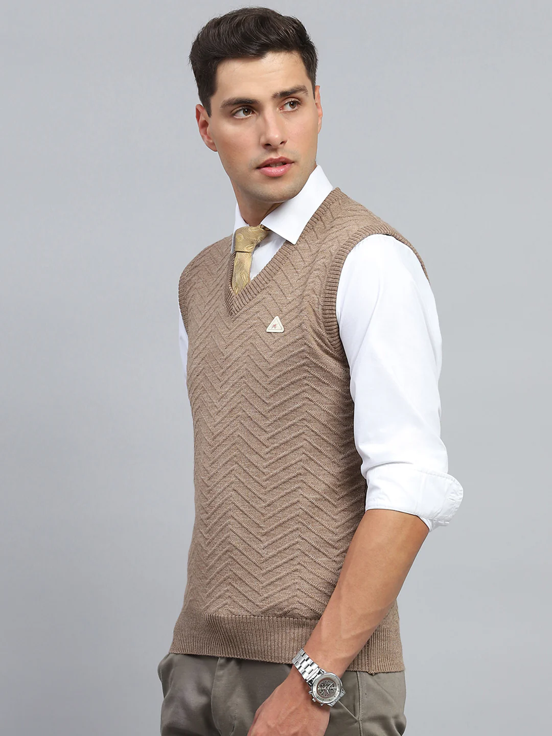 Men Brown Self Design V Neck Sleeveless Sweater - Image 3