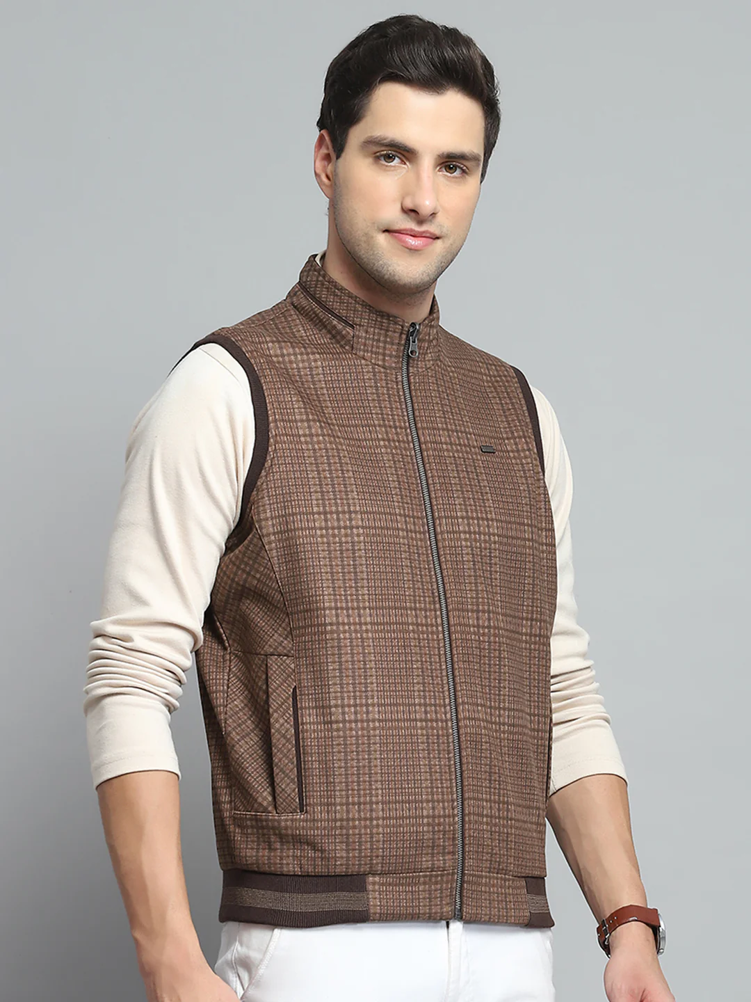 Men Brown Solid Band Collar Sleeveless Reversible Jacket - Image 4