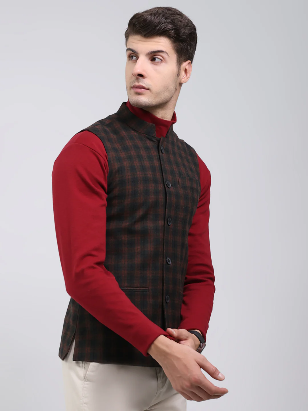 Men Brown Solid Band Neck Sleeveless Jacket - Image 4