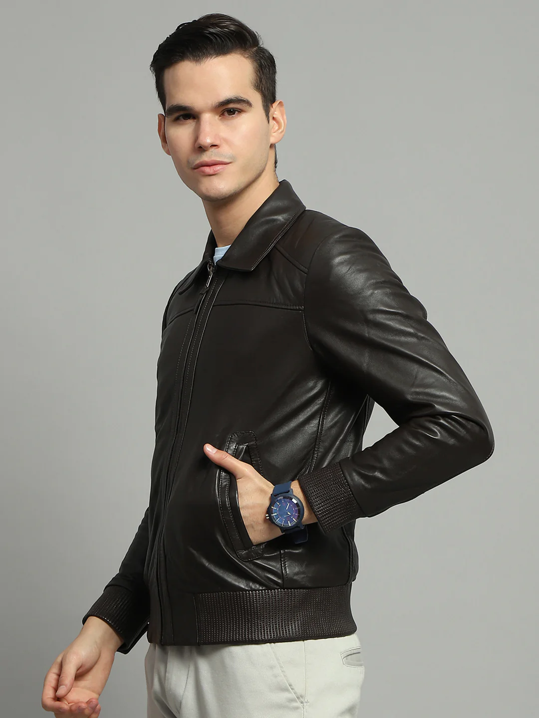 Men Brown Solid Collar Full Sleeve Jacket - Image 3