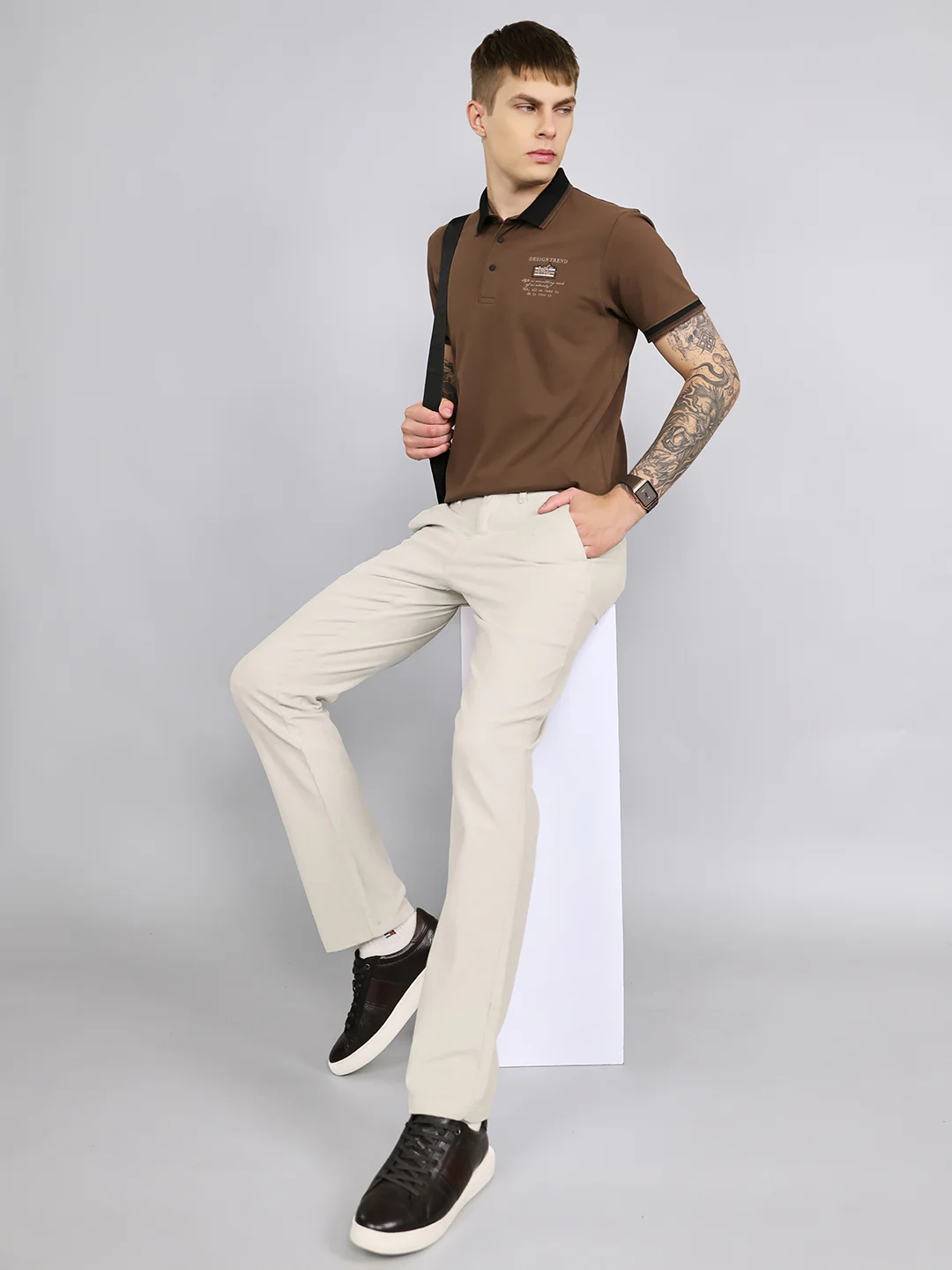 Men Brown Solid Collar Half Sleeve T-Shirt - Image 7