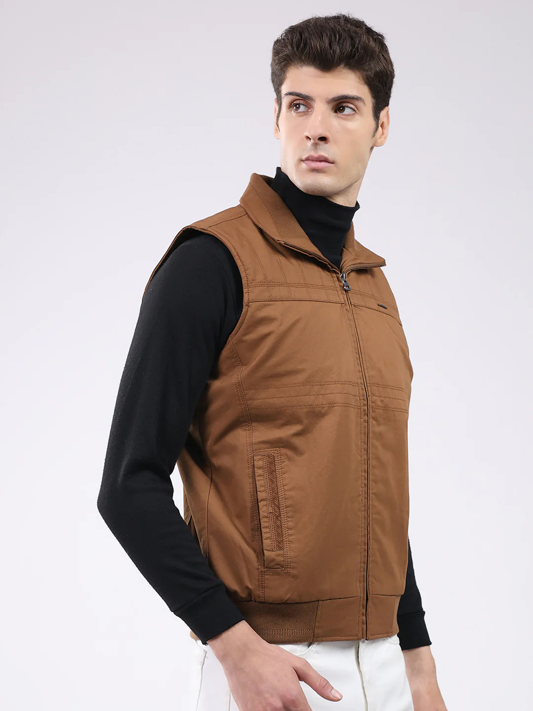 Men Brown Solid Collar Sleeveless Jacket - Image 4