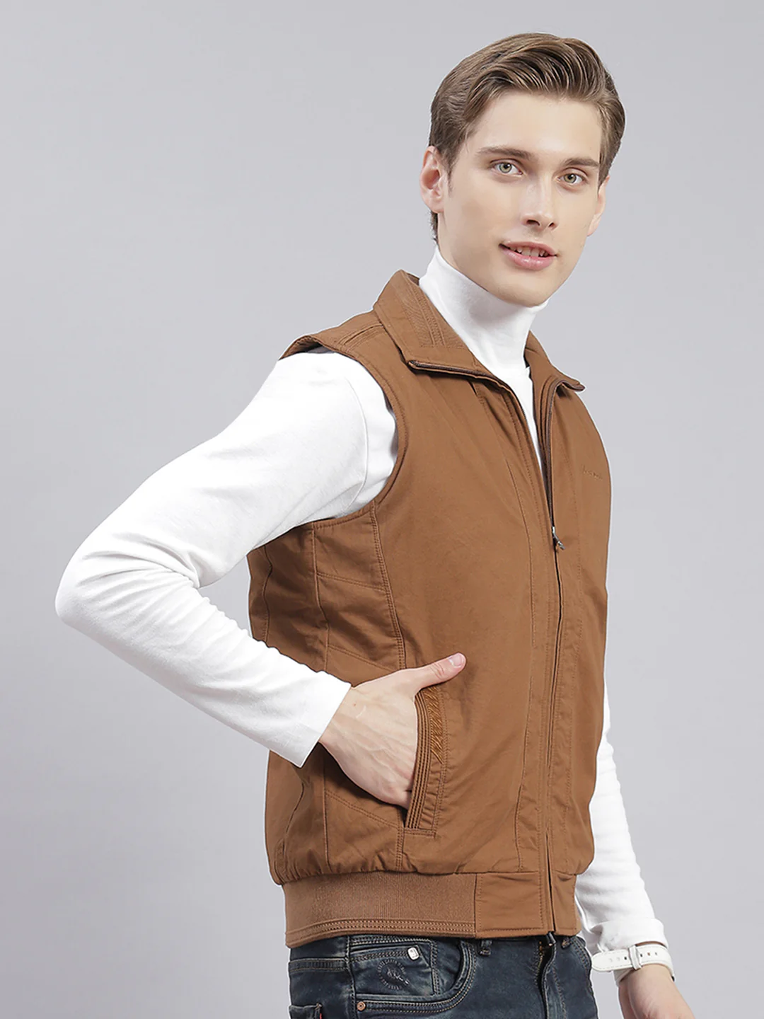 Men Brown Solid Collar Sleeveless Jackets - Image 6