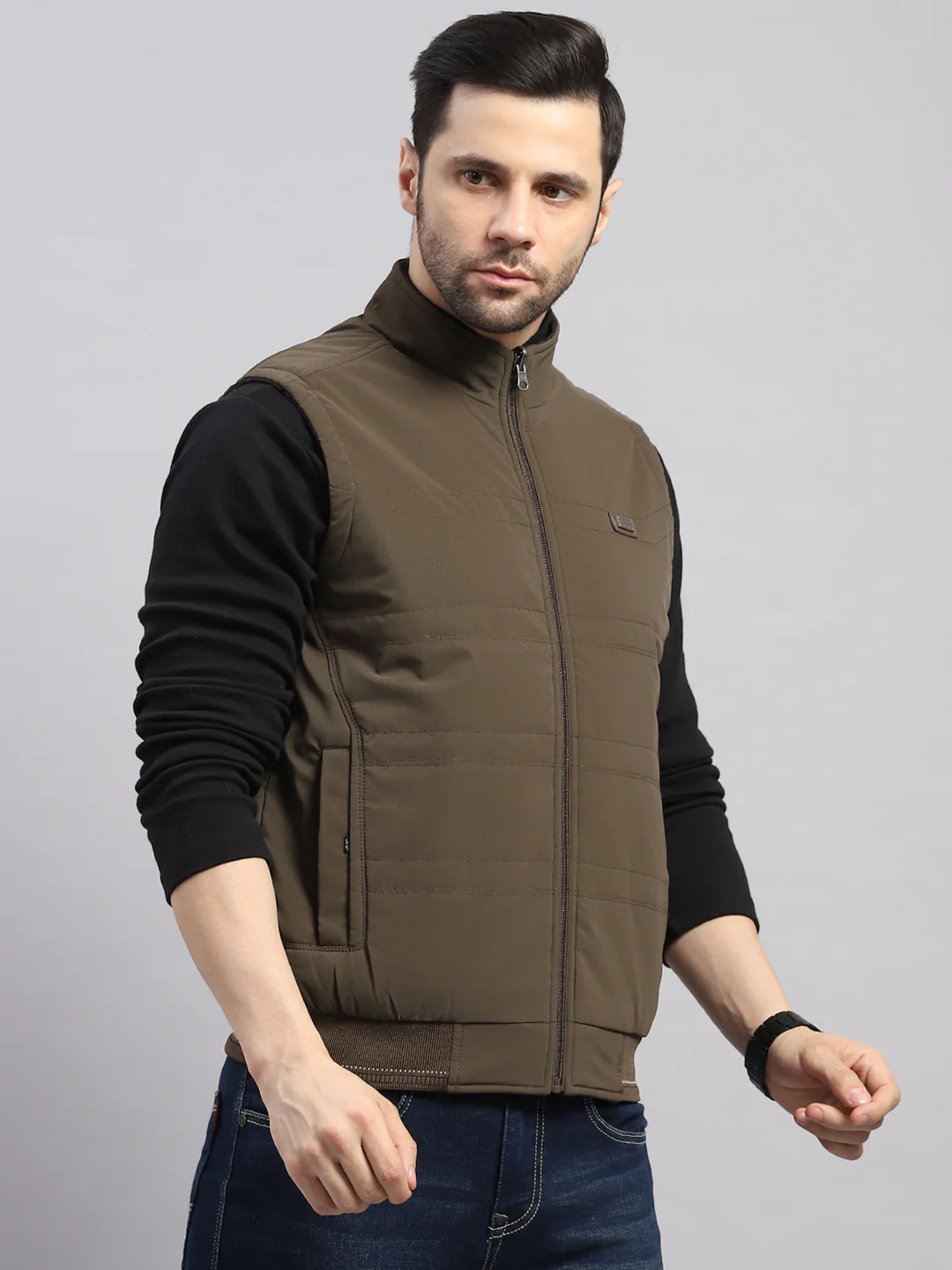 Men Brown Solid Collar Sleeveless Reversible Jacket - Image 4