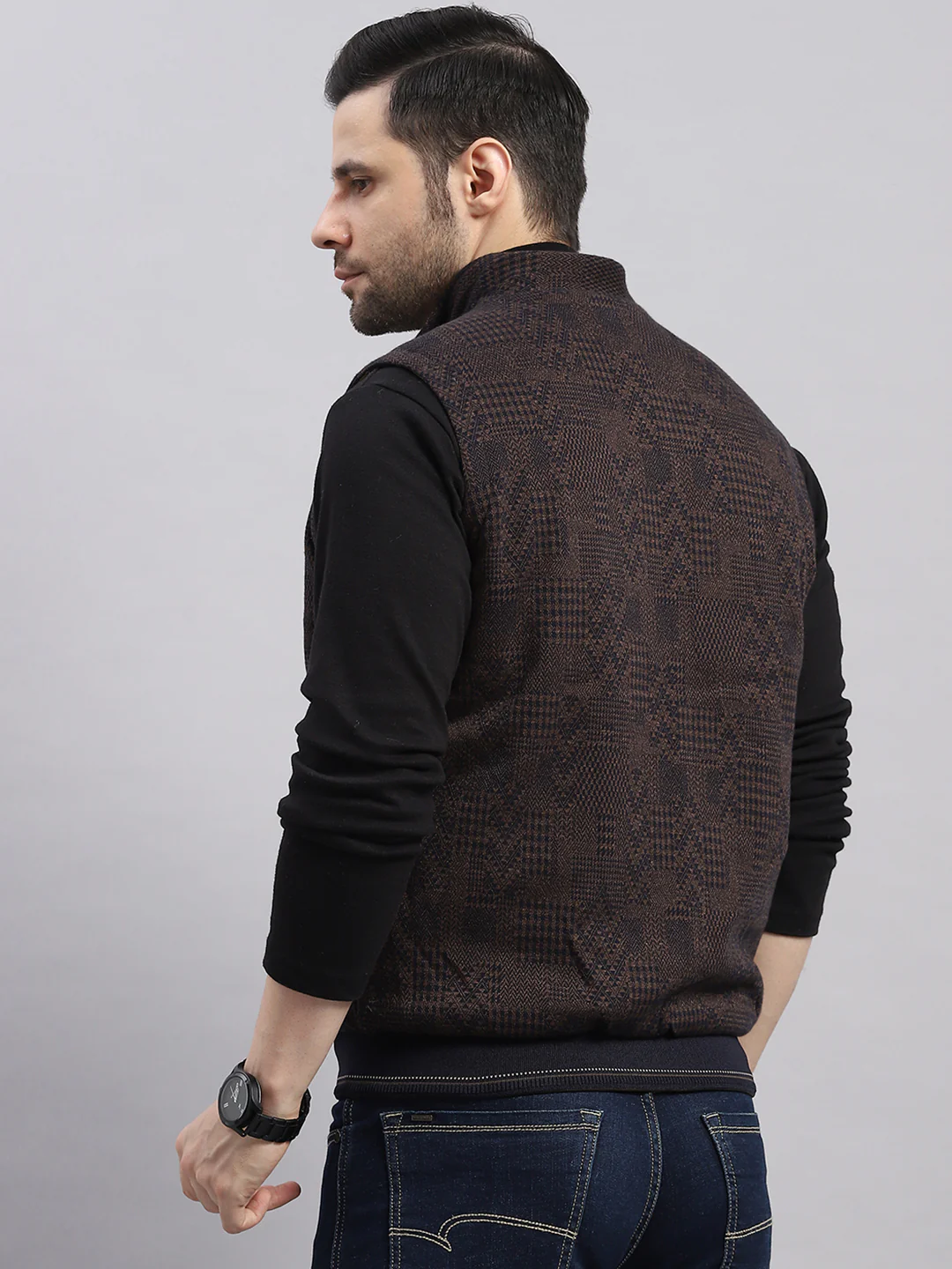 Men Brown Solid Collar Sleeveless Reversible Jacket - Image 8