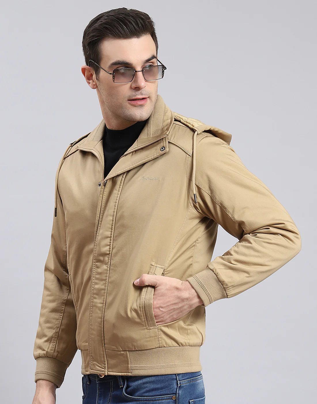 Men Brown Solid Hooded Full Sleeve Jacket - Image 3