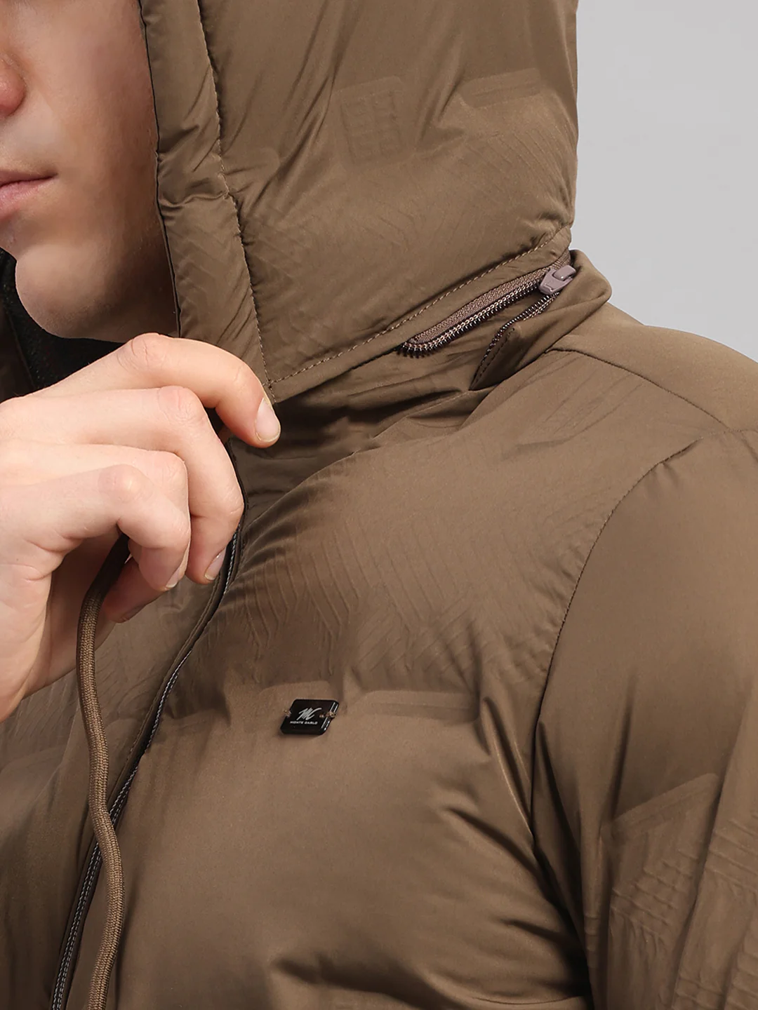 Men Brown Solid Hooded Full Sleeve Jacket - Image 8