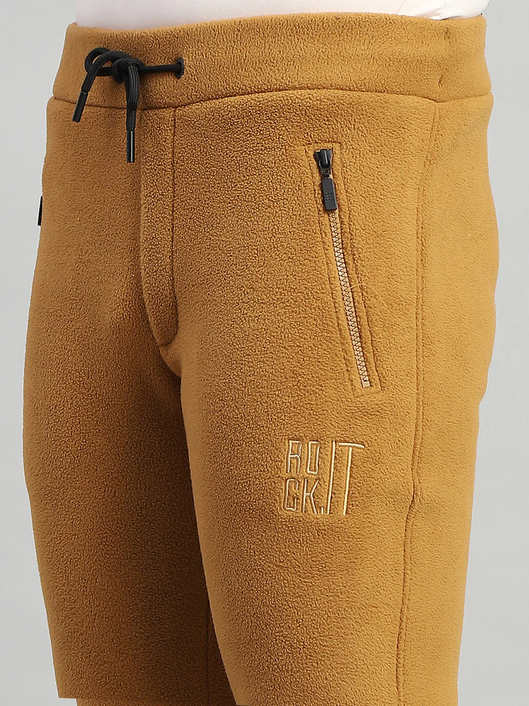 Rock.it Men Brown Solid Hooded Full Sleeve Winter Tracksuit - Image 10