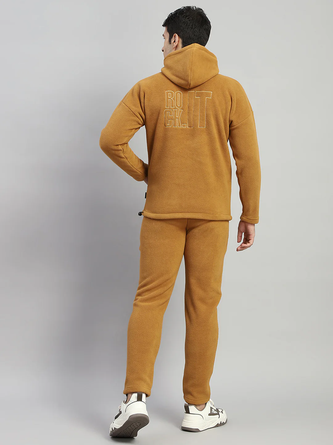 Rock.it Men Brown Solid Hooded Full Sleeve Winter Tracksuit - Image 5