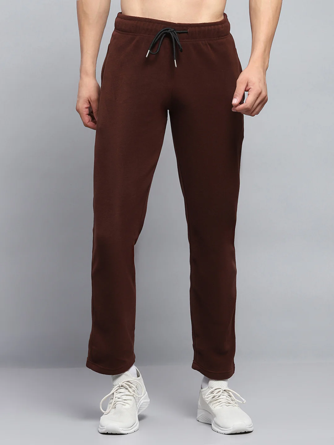 Men Brown Solid Hooded Full Sleeve Winter Tracksuit - Image 8