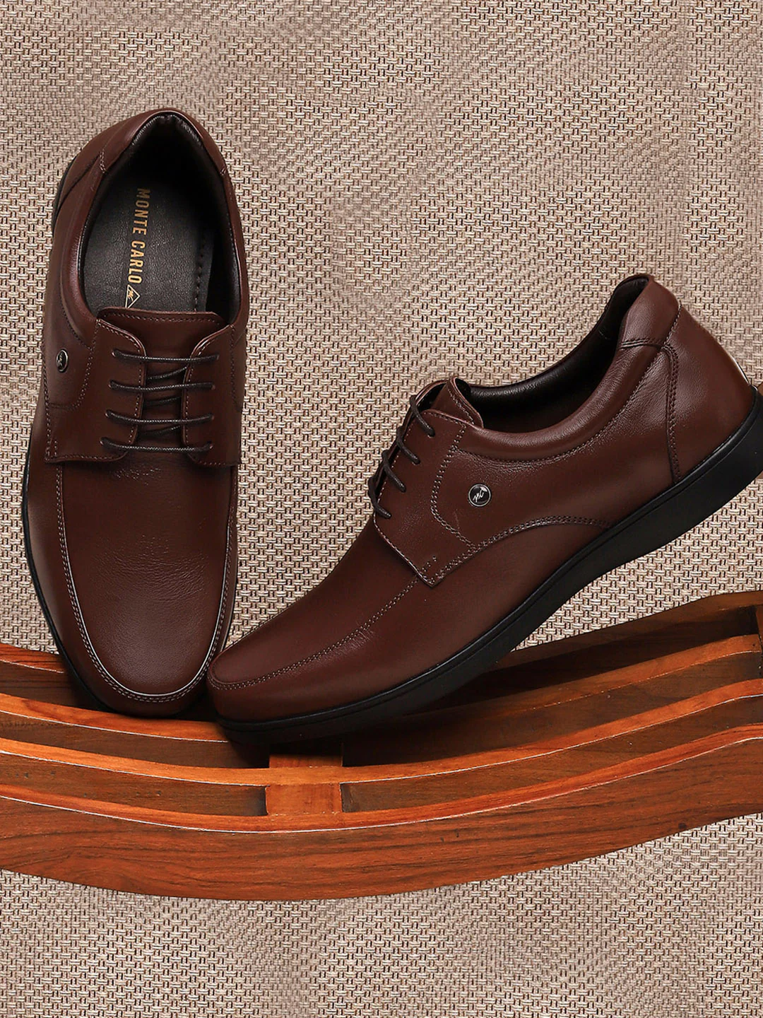 Men Brown Solid Lace Up Genuine Leather Formal Derby - Image 9