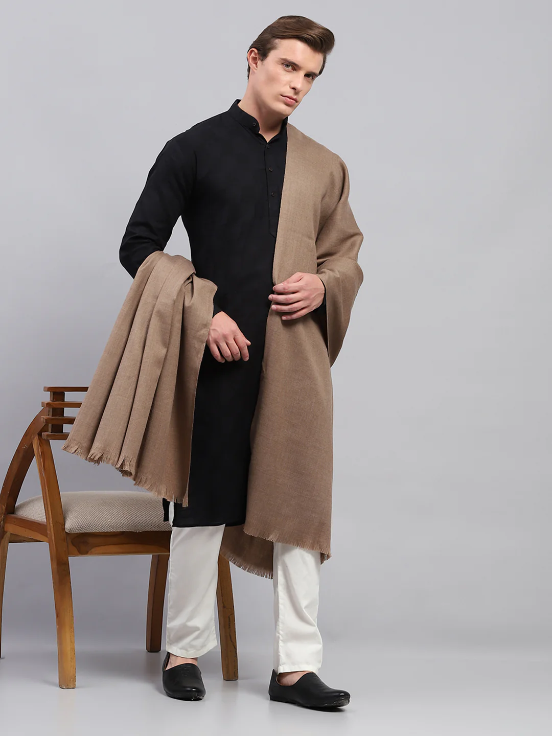 Men Brown Solid Lohi Shawl - Image 2