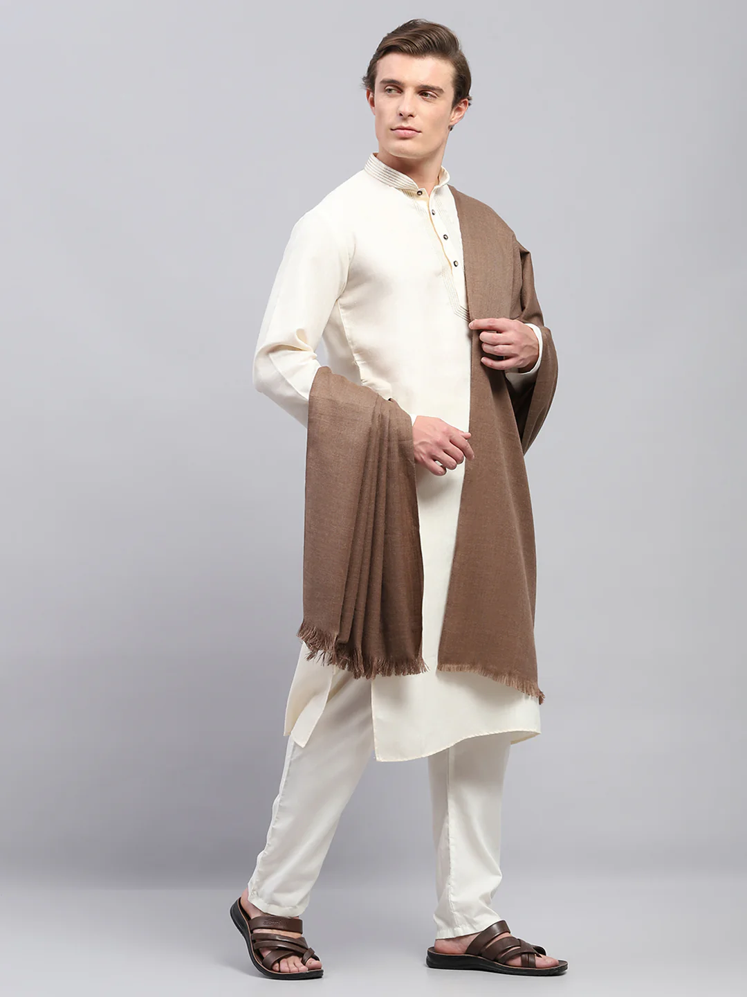 Men Brown Solid Lohi Shawl - Image 4