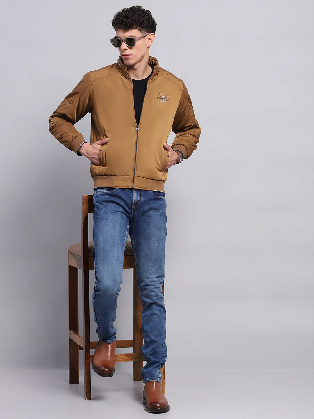 Men Brown Solid Mock Neck Full Sleeve Jacket - Image 2
