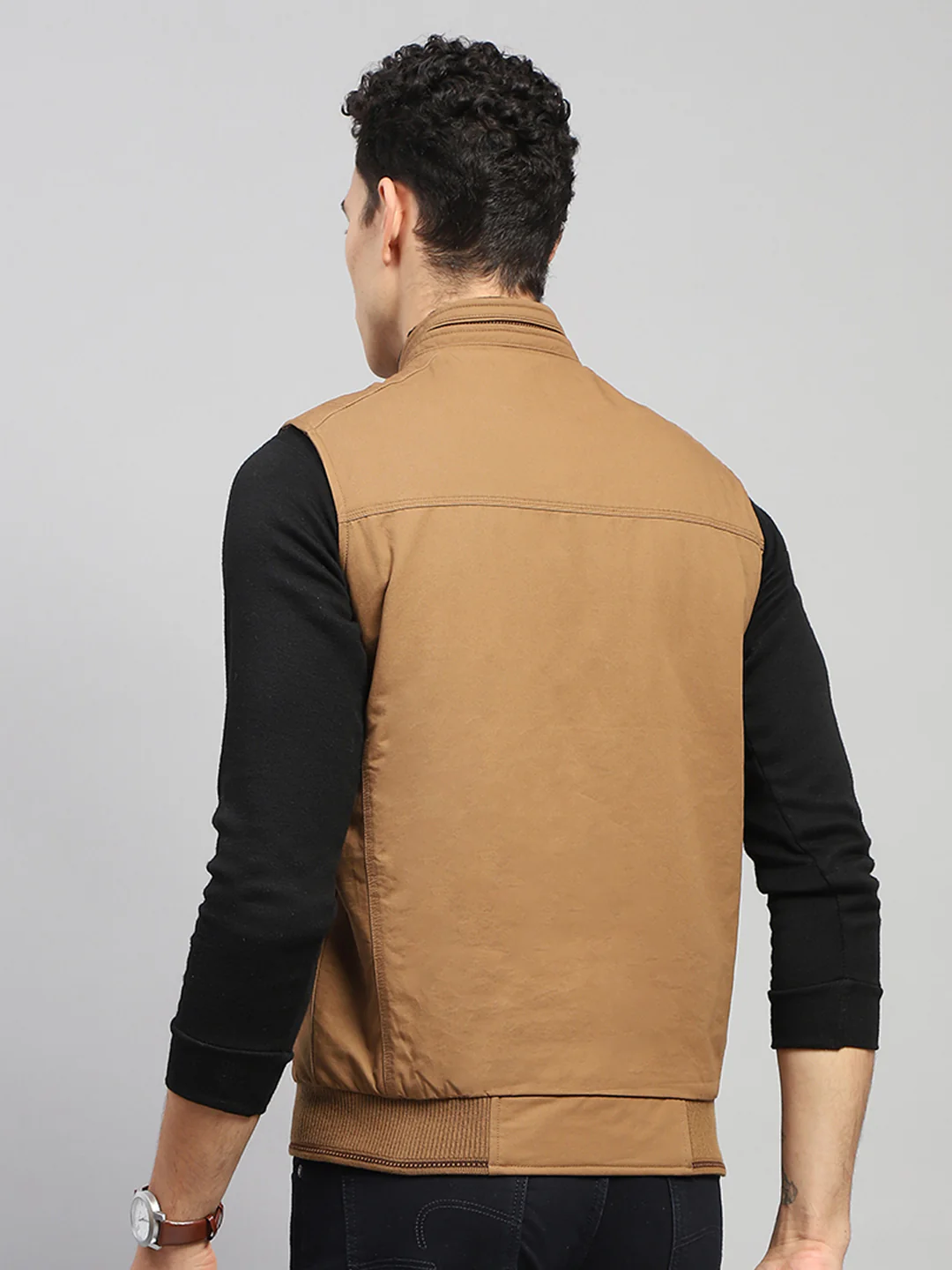 Men Brown Solid Mock Neck Sleeveless Jacket - Image 5