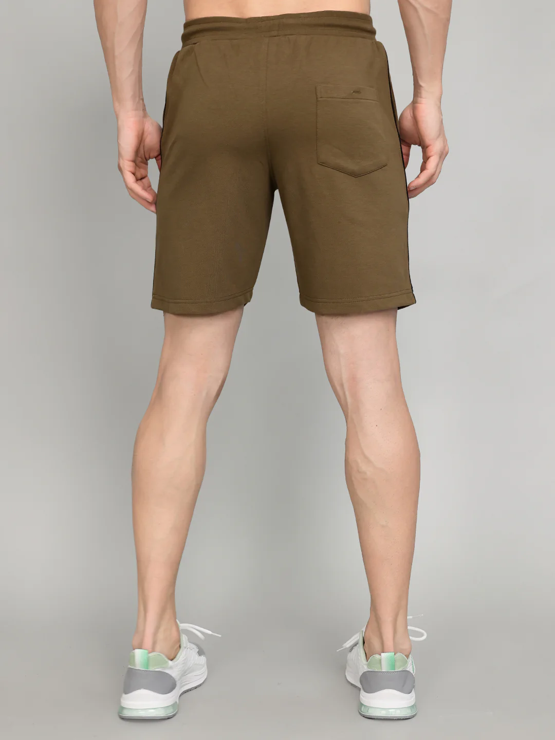 Men Brown Solid Regular Fit Bermuda - Image 5