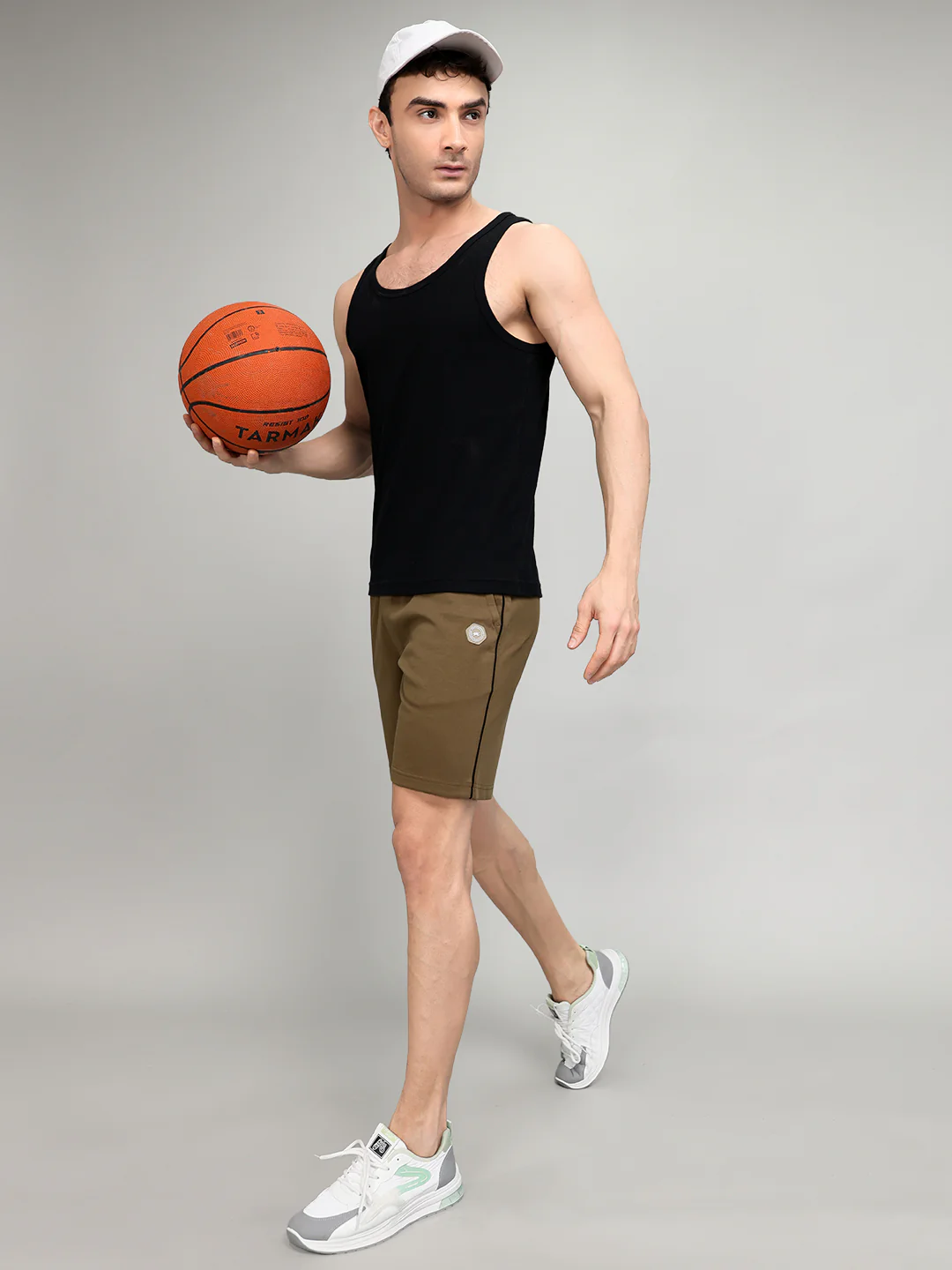 Men Brown Solid Regular Fit Bermuda - Image 6