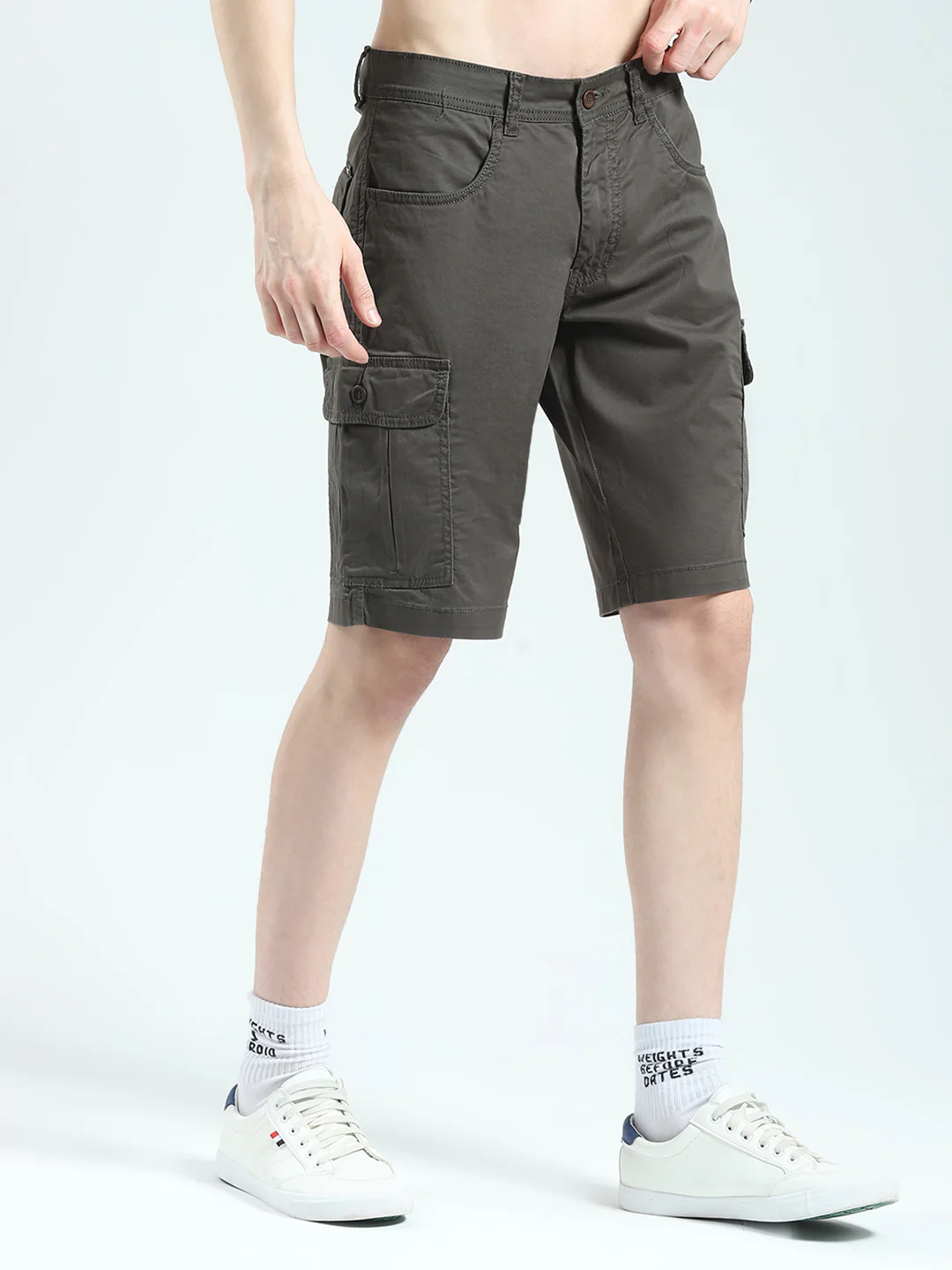Men Brown Solid Regular Fit Shorts - Image 4