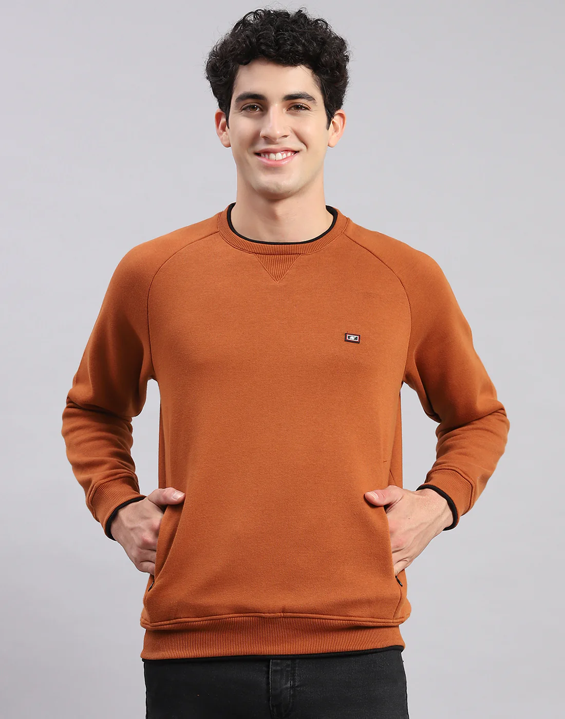 Men Brown Solid Round Neck Full Sleeve Sweatshirts - Image 2